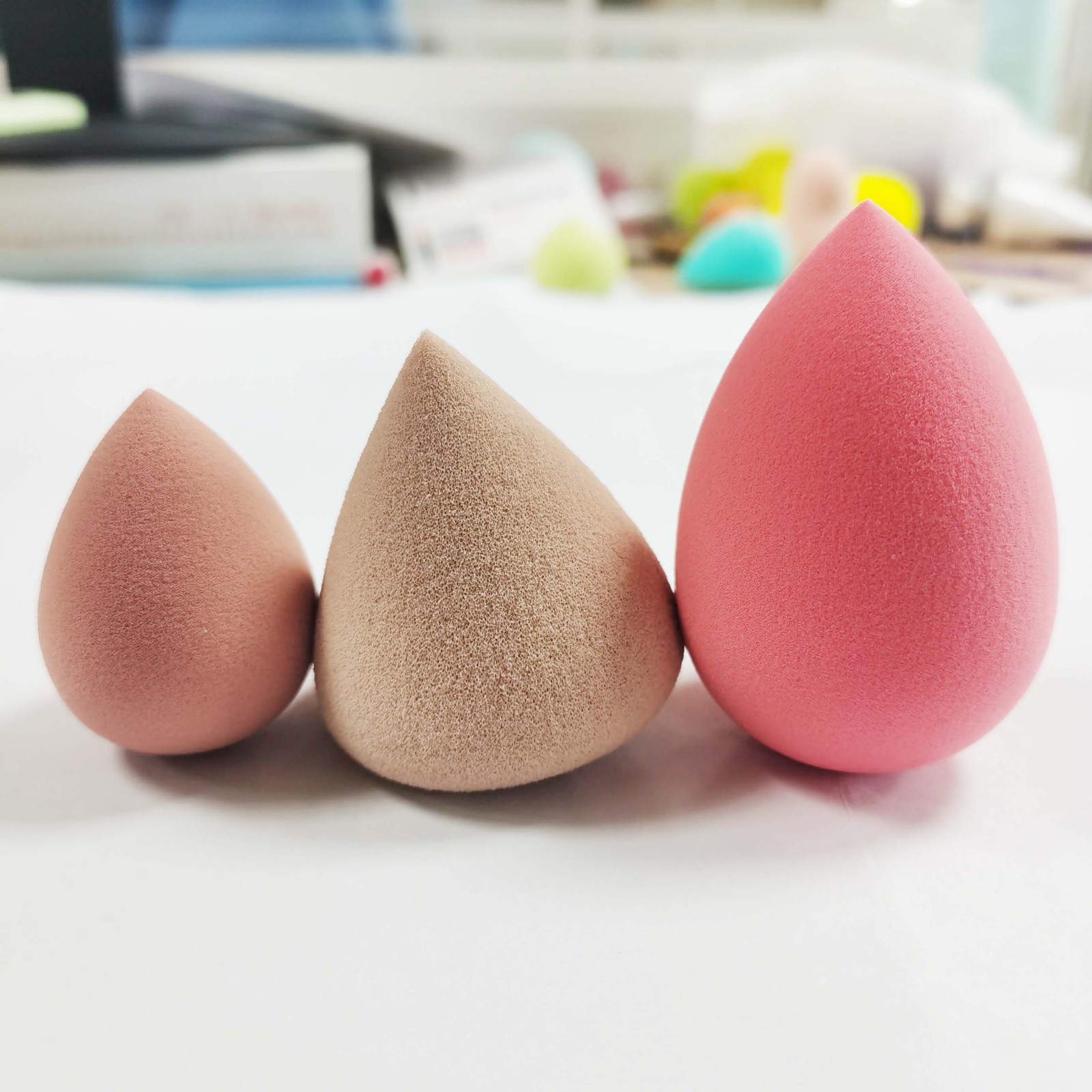 1221 droplet beauty sponge (2).jpg 1221 droplet beauty sponge (2).jpg